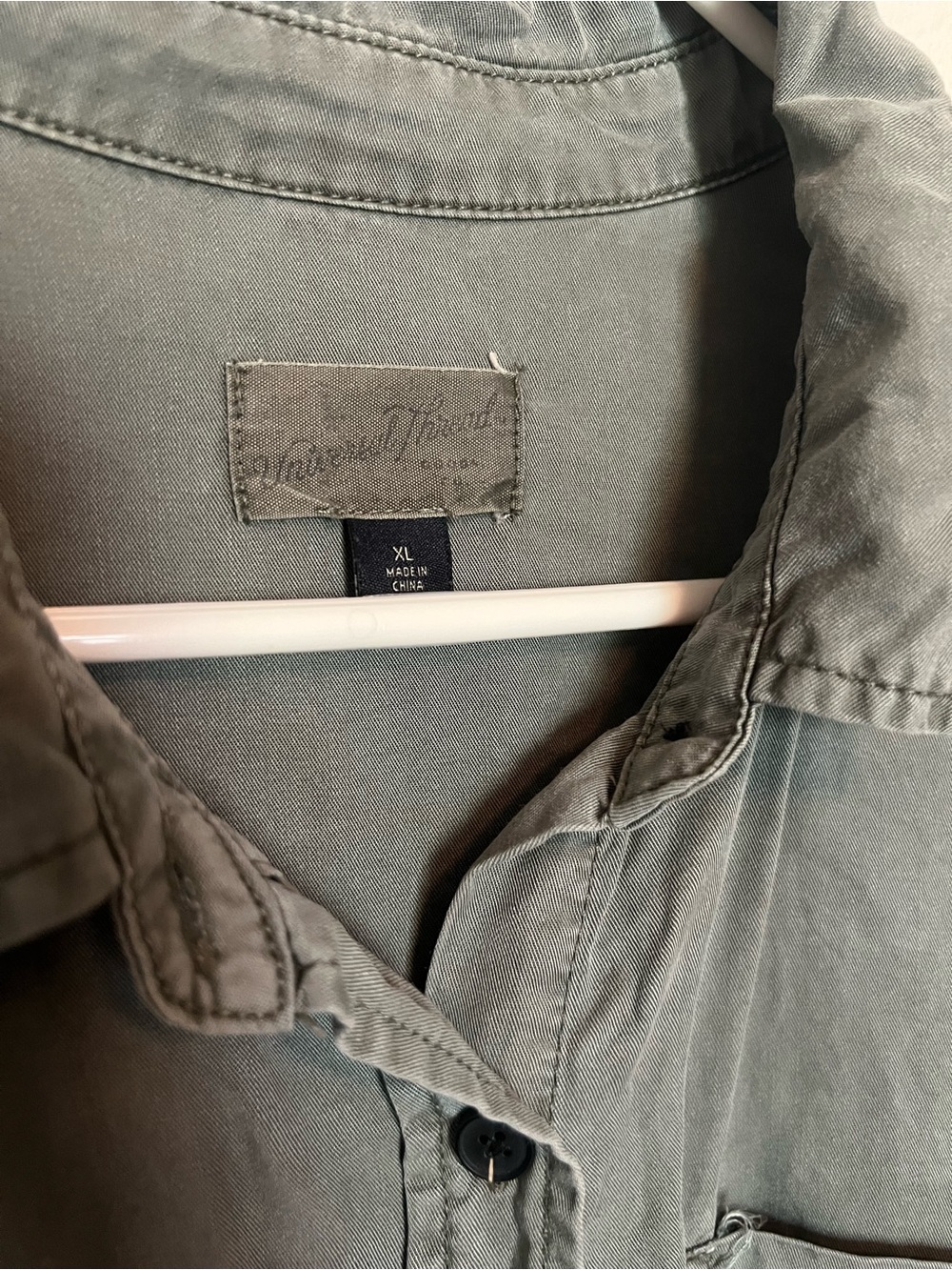 Universal Thread Green Button Up - Picture 3 of 6